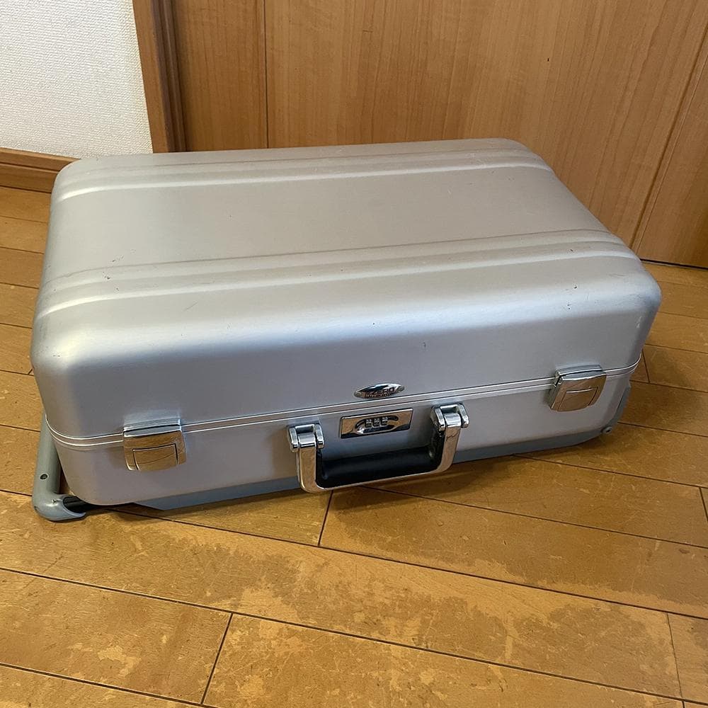 ガ*ン様 ゼロハリバートン スーツケース ゼローラ アルミ 2輪