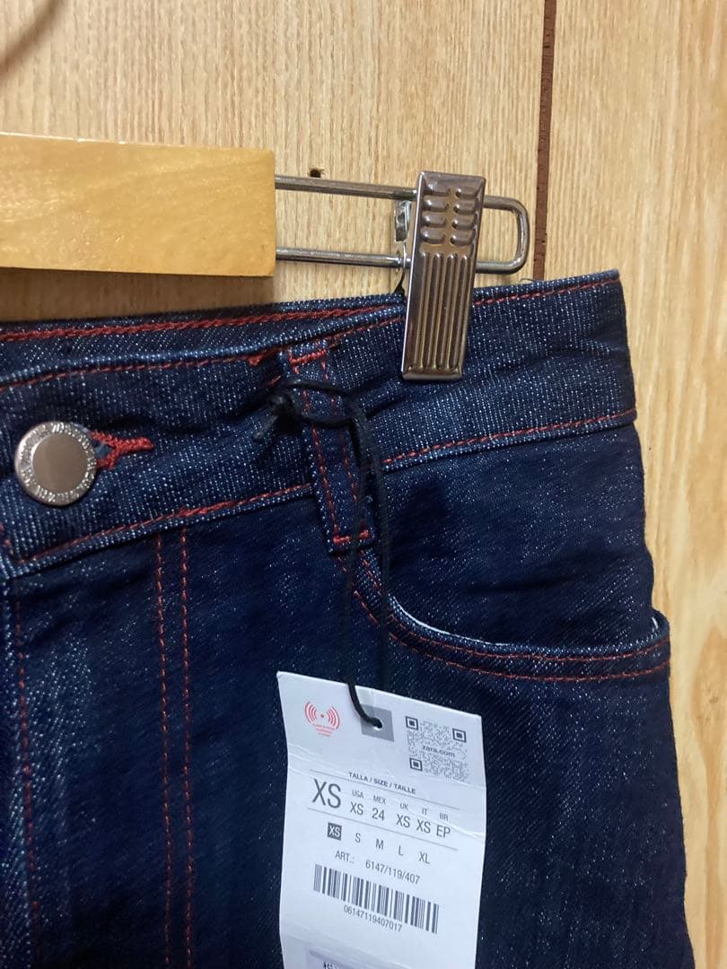 新作　新品　zara ザラ　ハートデニムタイトスカート