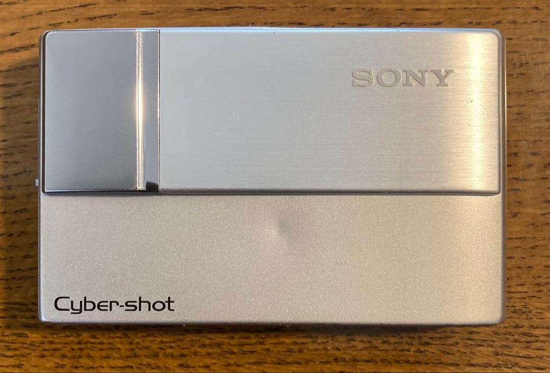 ソニー サイバーショットSony Cyber-shot DSC-T10 デジカメ