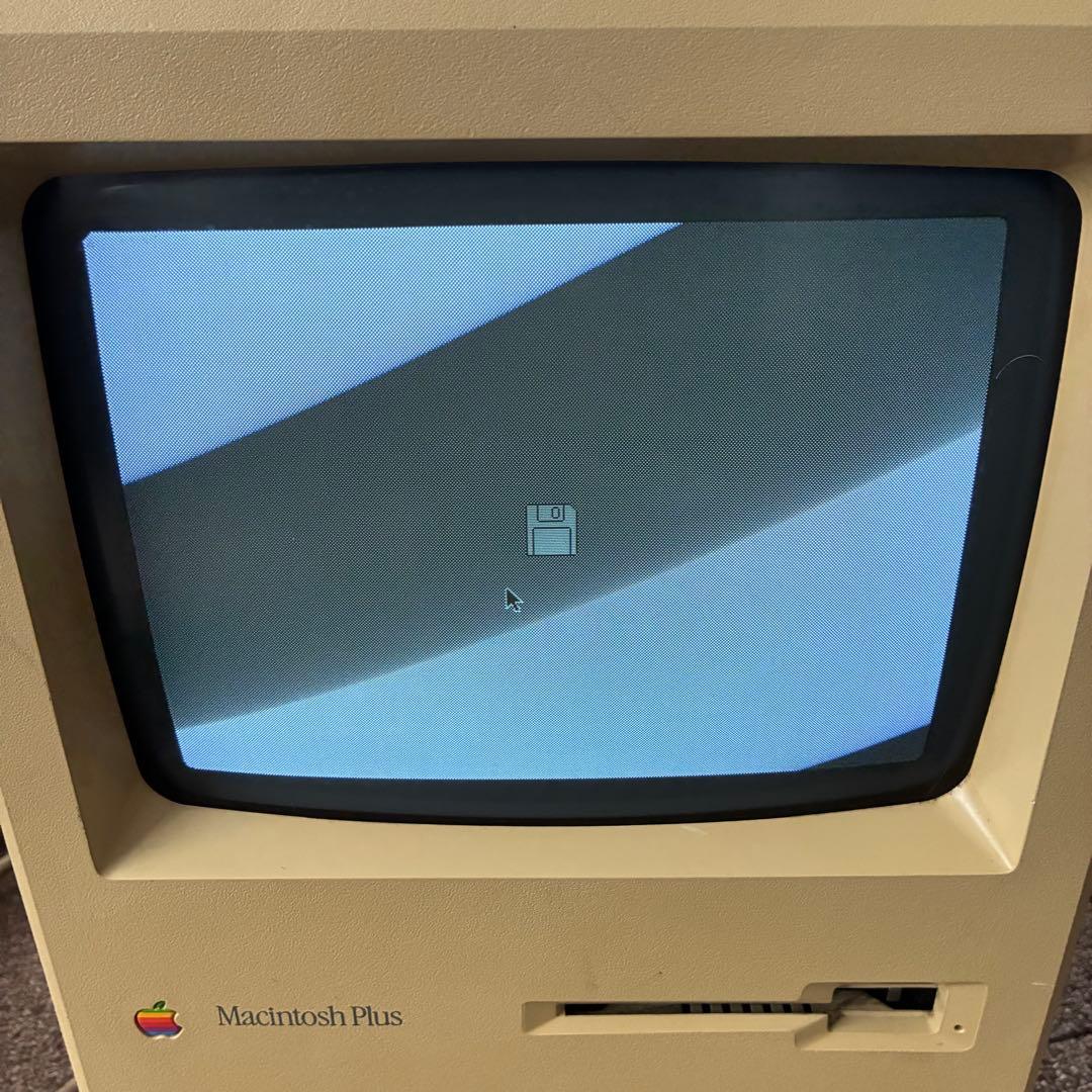 Apple Macintosh Plus 1Mb PC レトロ M0001A