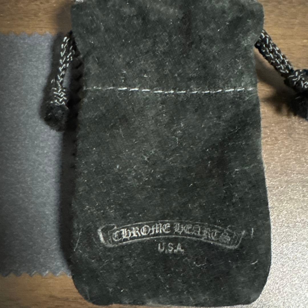 Chrome Hearts フルール・ド・リスペンダント