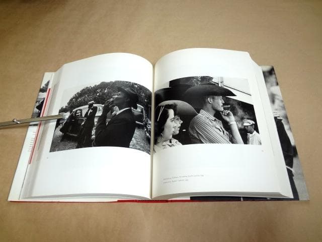 ロバート・フランク 写真集 Looking In Robert Frank's
