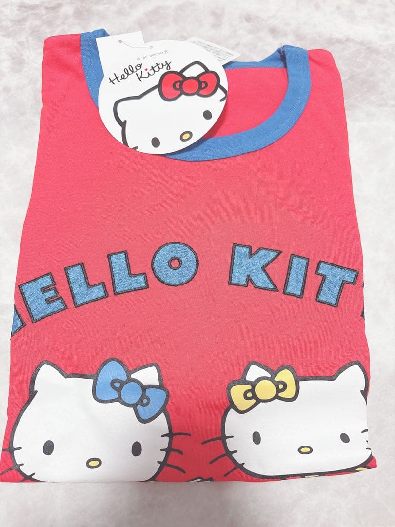 HELLO KITTY 半袖Tシャツ 90-170サイズ 赤と青