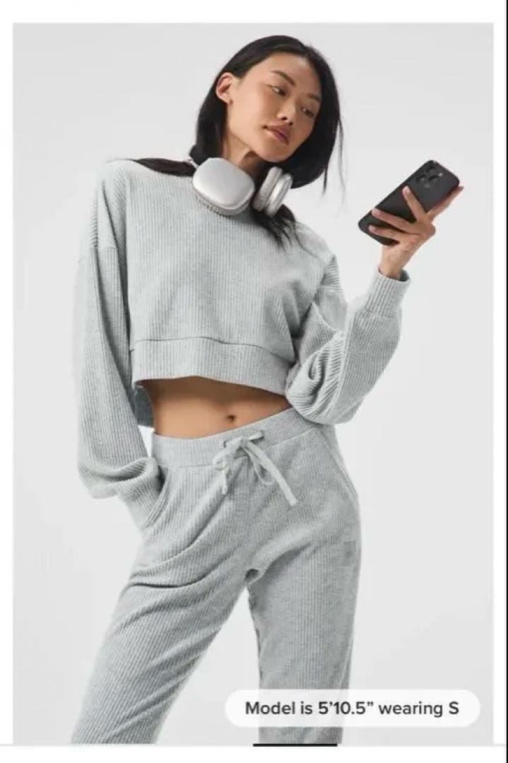 ヨガ・ピラティス alo yoga muse hoodie&sweat pant