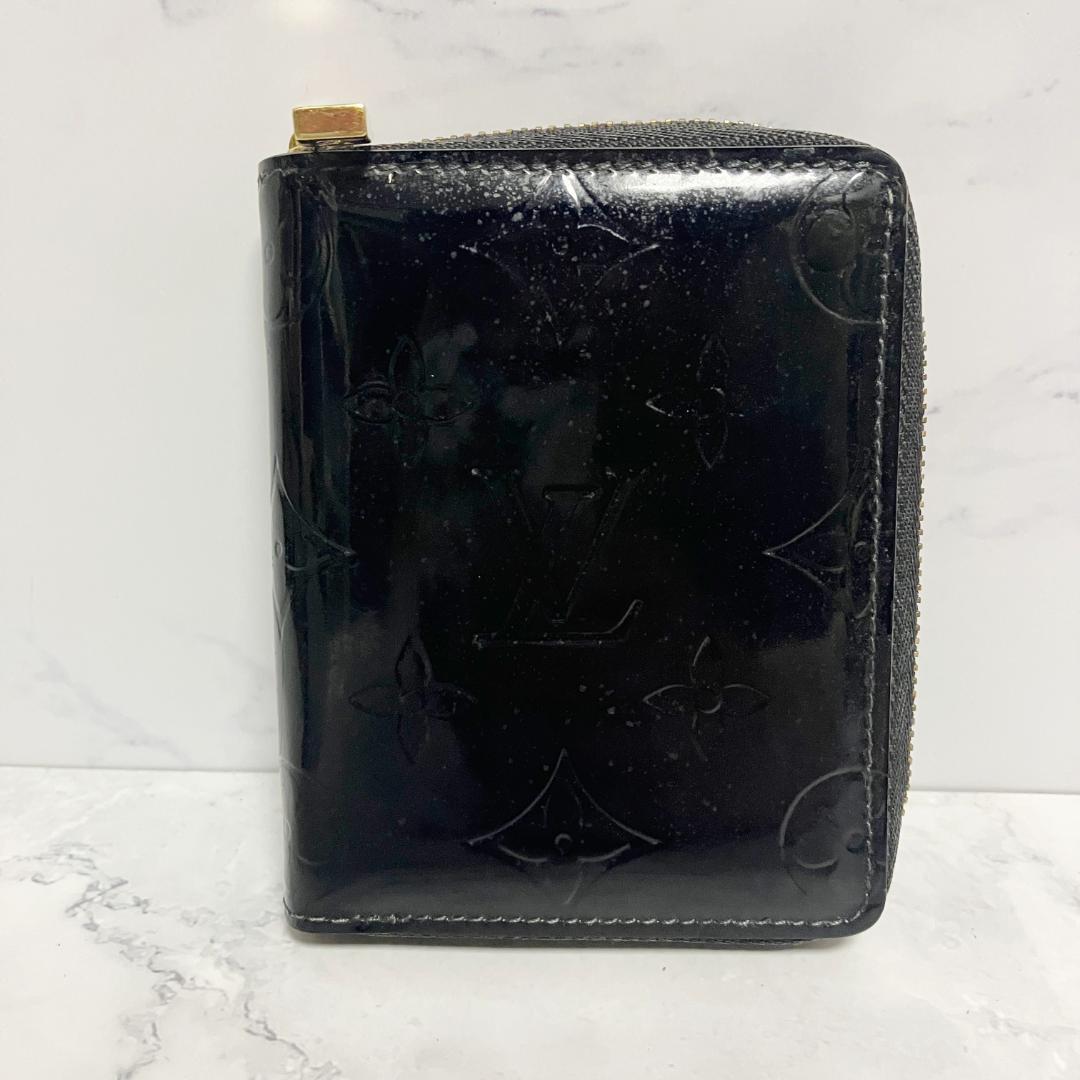 B973【人気】LOUIS VUITTON★ヴェルニ 二つ折り財布 ジップ 黒