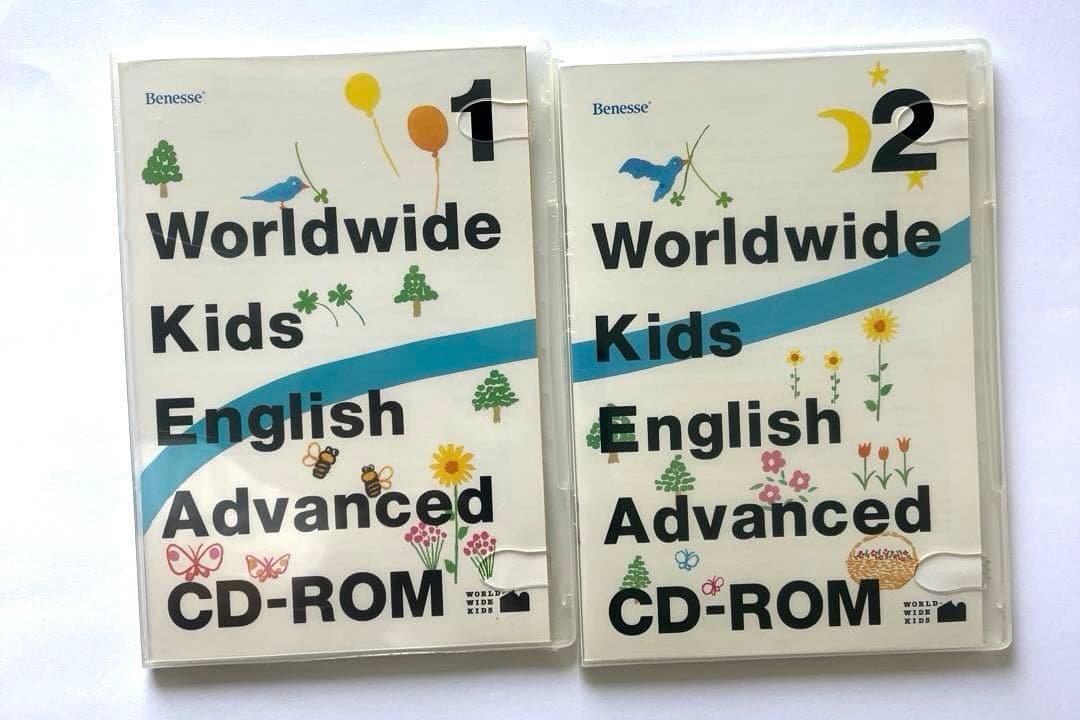 ワールドワイドキッズ　絵本、DVD、CD、CD‐ROMのセット　ステージ1・2