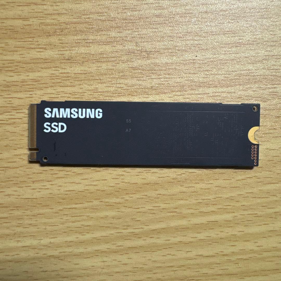 SAMSUNG PM9A1 1TB Gen4 SSD 健康100% 状態良好