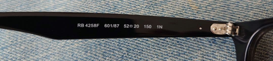 レイバン　RB4258F-601/87