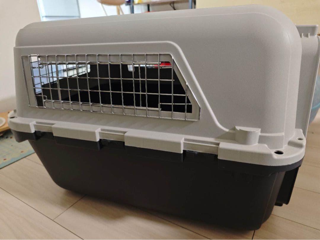 【未使用】ペットキャリー IATA基準品　大型犬 猫用　ハンドル・キャスター付き