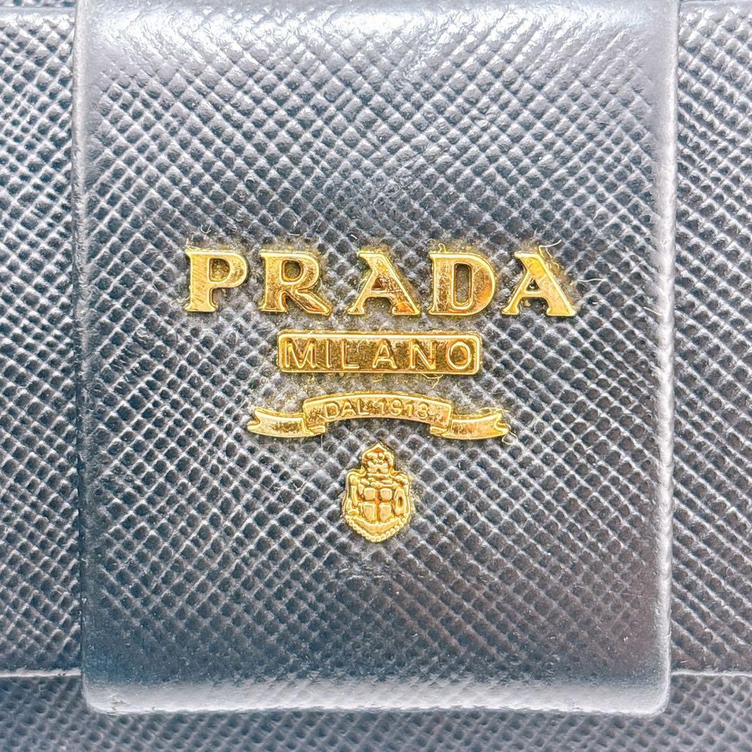 美品 プラダ 長財布 1M1132 サフィアーノレザー フィオッコ リボン 黒