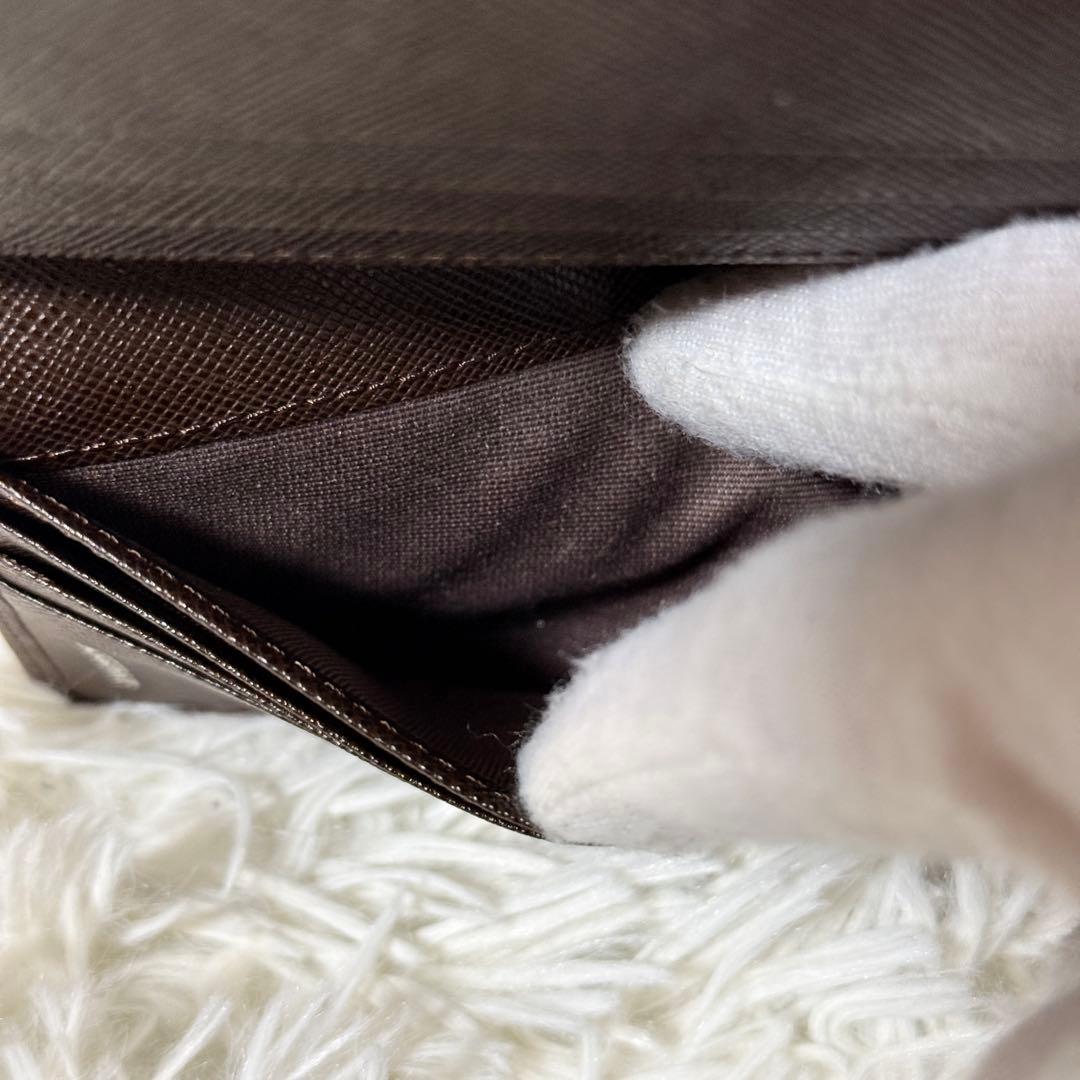 未使用✨BURBERRY バーバリー　レザー　二つ折り財布　ブラウン