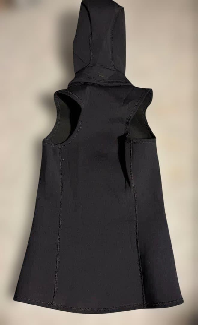 Patagonia Inner Hooded Vest 新品未使用 Size 8