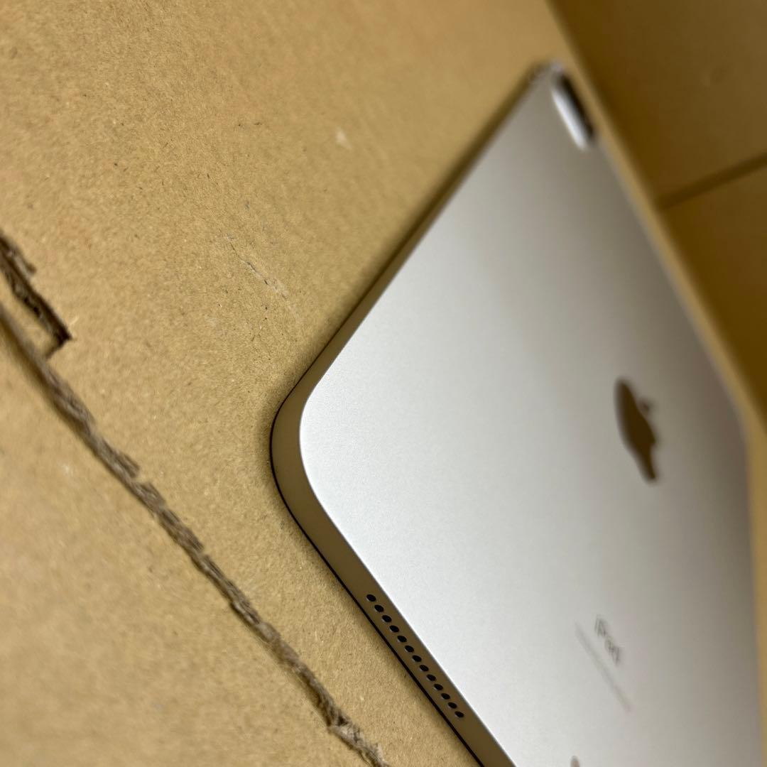 E*i様 Apple iPad Pro 11インチ (第２世代) Wi-Fi 5
