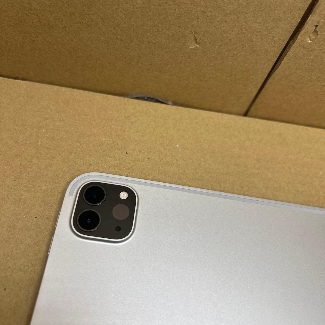 E*i様 Apple iPad Pro 11インチ (第２世代) Wi-Fi 5