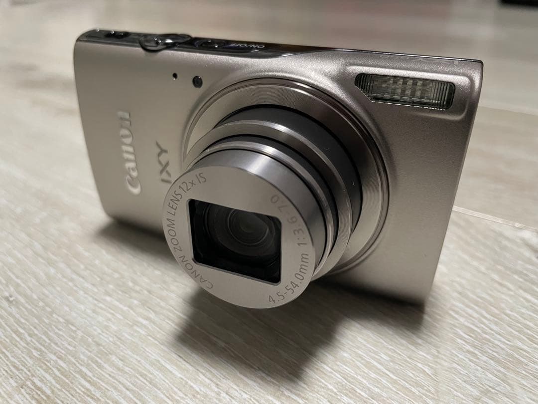 【週末値下げ】Canon IXY650 コンパクトデジタルカメラ　IXY 650