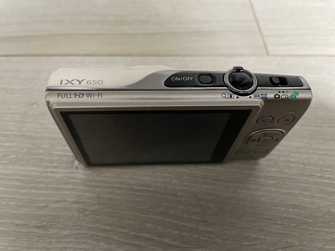 【週末値下げ】Canon IXY650 コンパクトデジタルカメラ　IXY 650