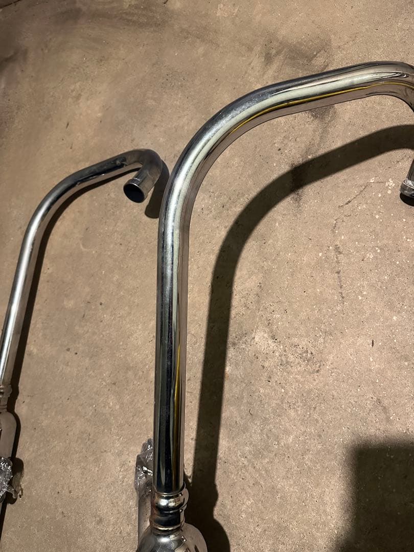 w400 マフラー