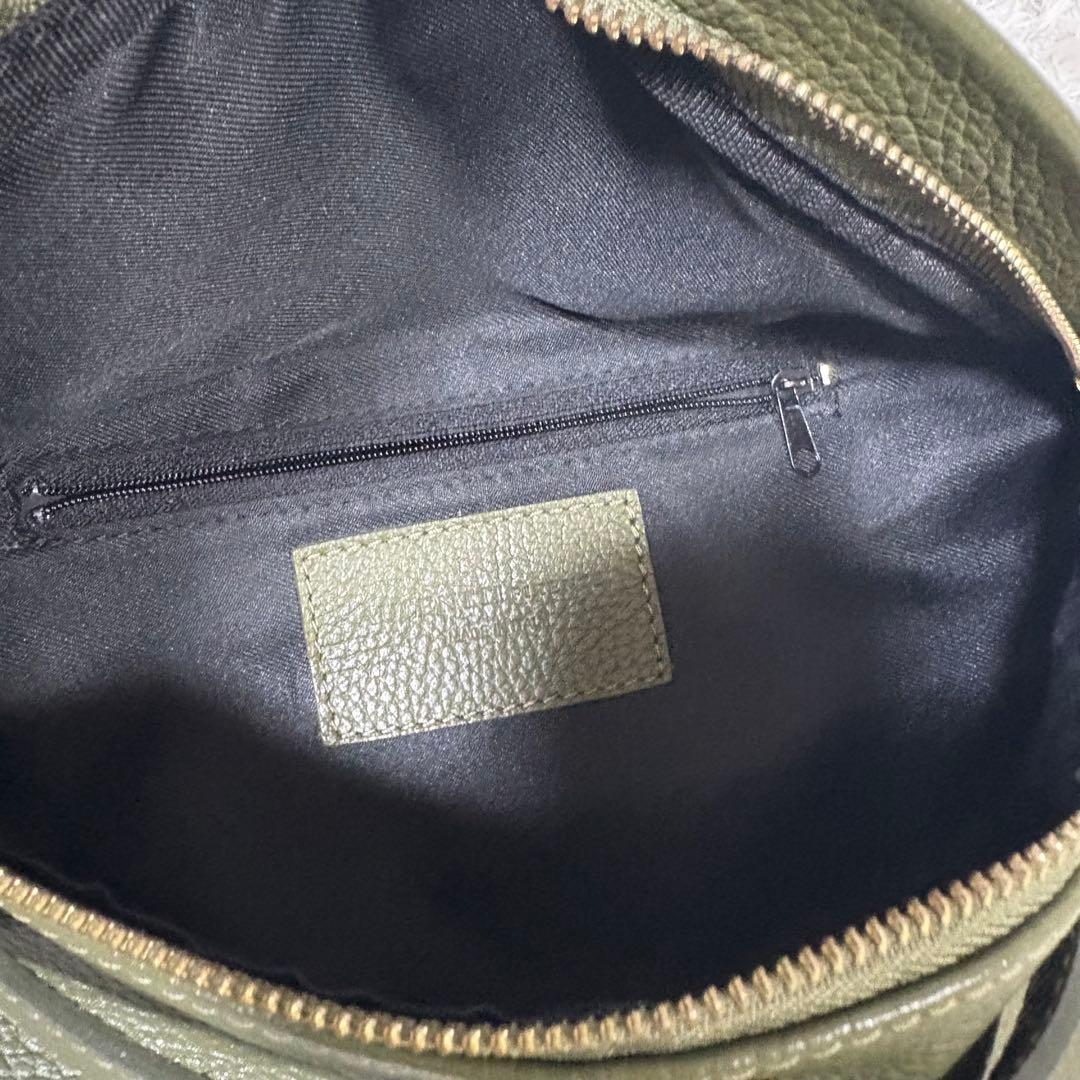AULENTTI オウレンティ　ボディバッグ　ウエストバッグ　レザー　グリーン