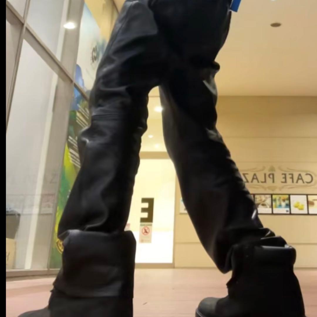 美品 ハーレーダビッドソン W28 シボ革 レザーパンツ 黒 Iライン