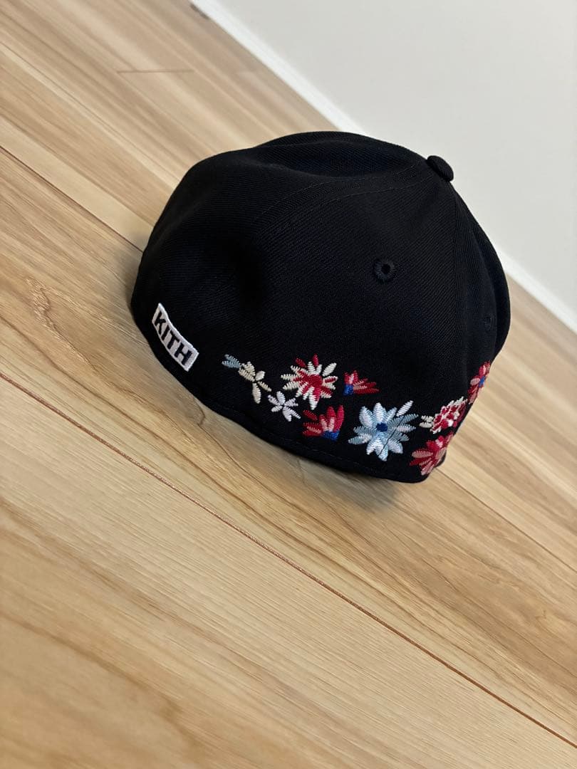 【レア】KITH NEWERA 花刺繍　キャップ