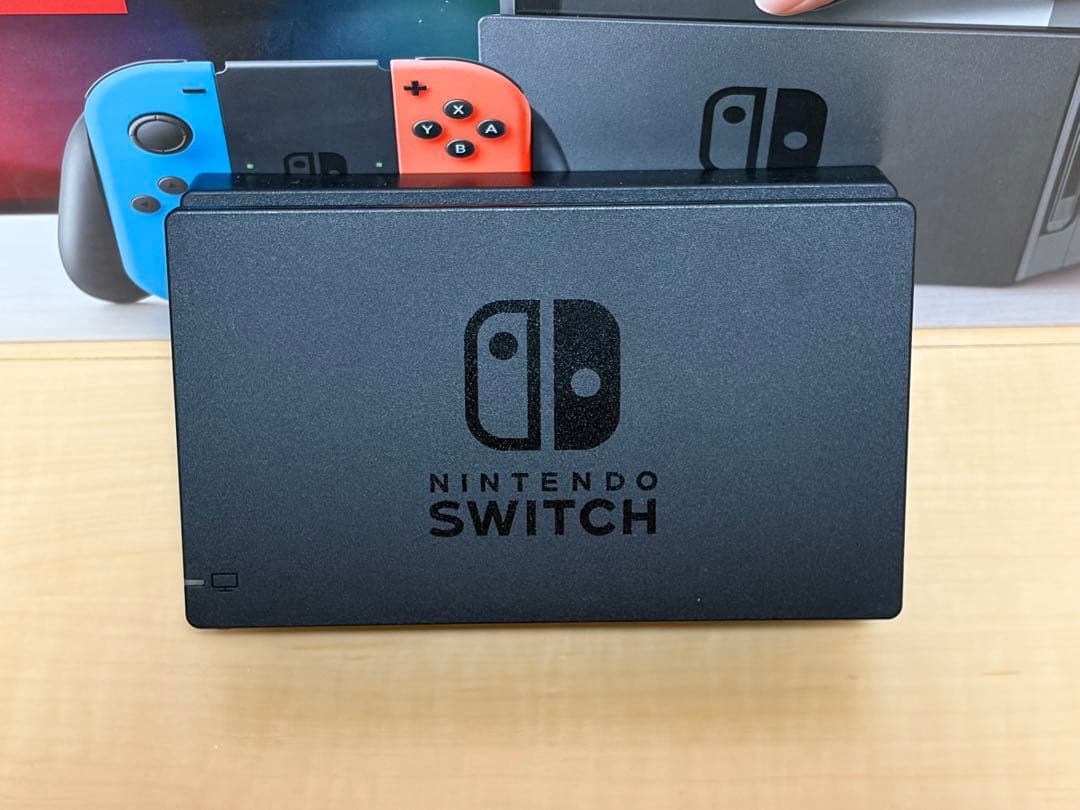 【美品】Nintendo Switch 本体 箱付き