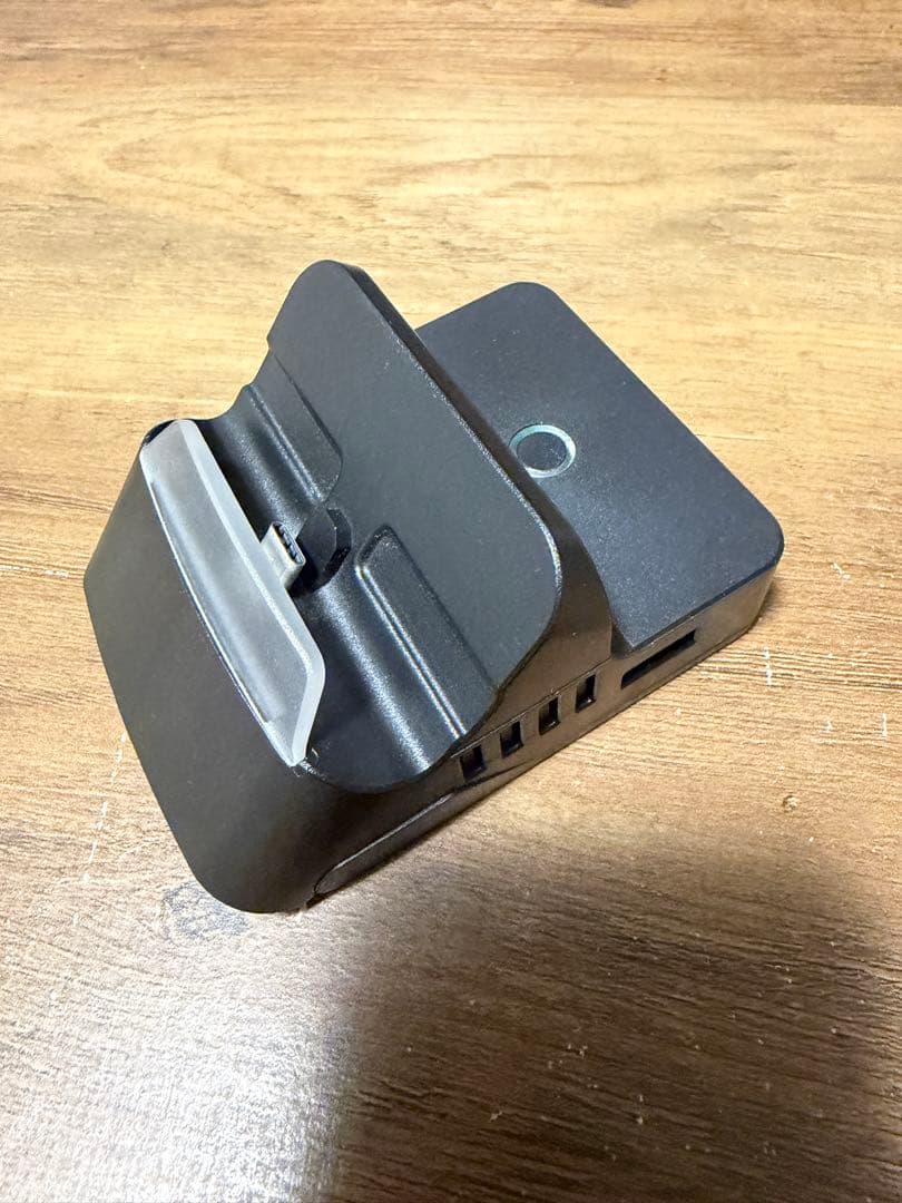Nintendo Switch 本体のみ(ドック、周辺機器付き)
