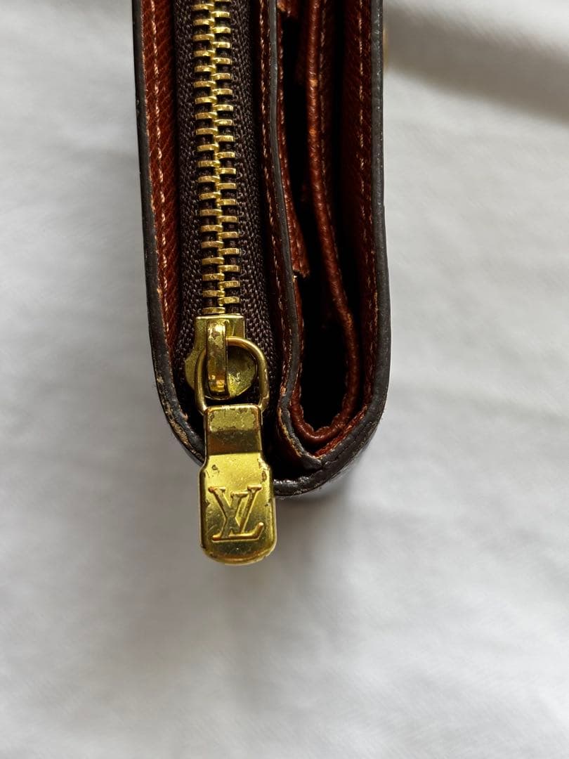 Louis Vuitton 二つ折り財布 モノグラム