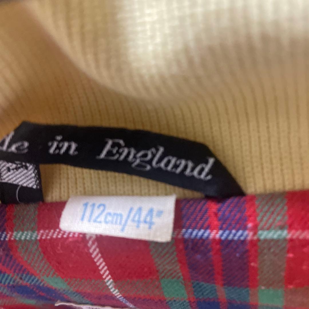 BARACUTA ベージュ g9