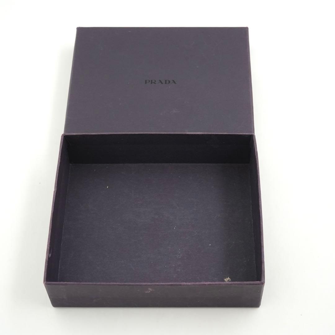 ✨Sランク・箱付き✨　PRADA ミニ財布　三角プレート　ナイロン　ブラック　黒