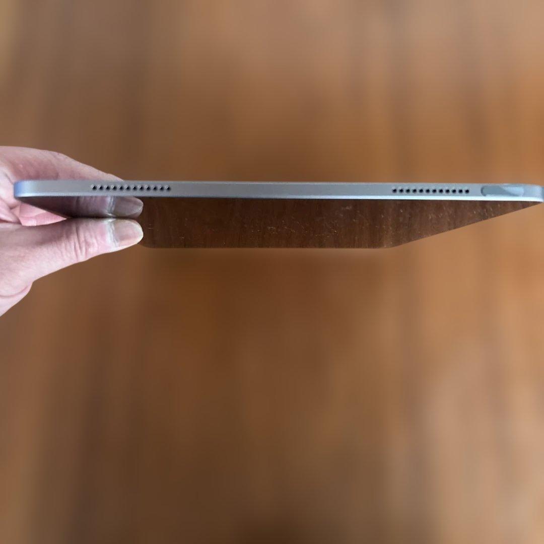iPad Air 13インチＭ２　kiy