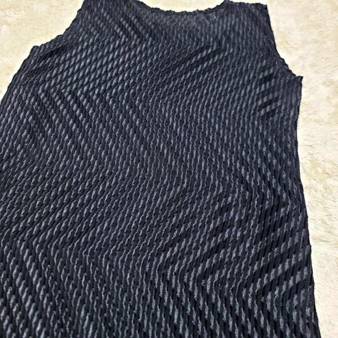 美品✨イッセイミヤケ ヘリンボーン ノースリーブ ワンピース プリーツ加工