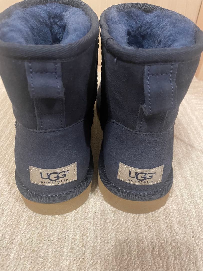 UGG W CLASSIC AC ネイビー 8⭐️25センチ