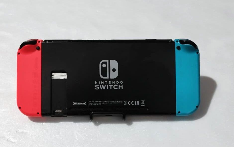NintendoSwitchネオンレッド4/5