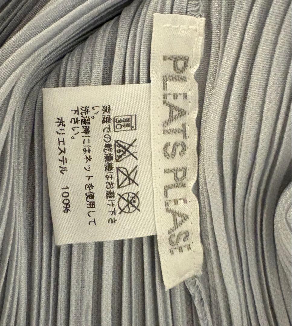 pleatsplease basics ライトグレー　半袖　トップス