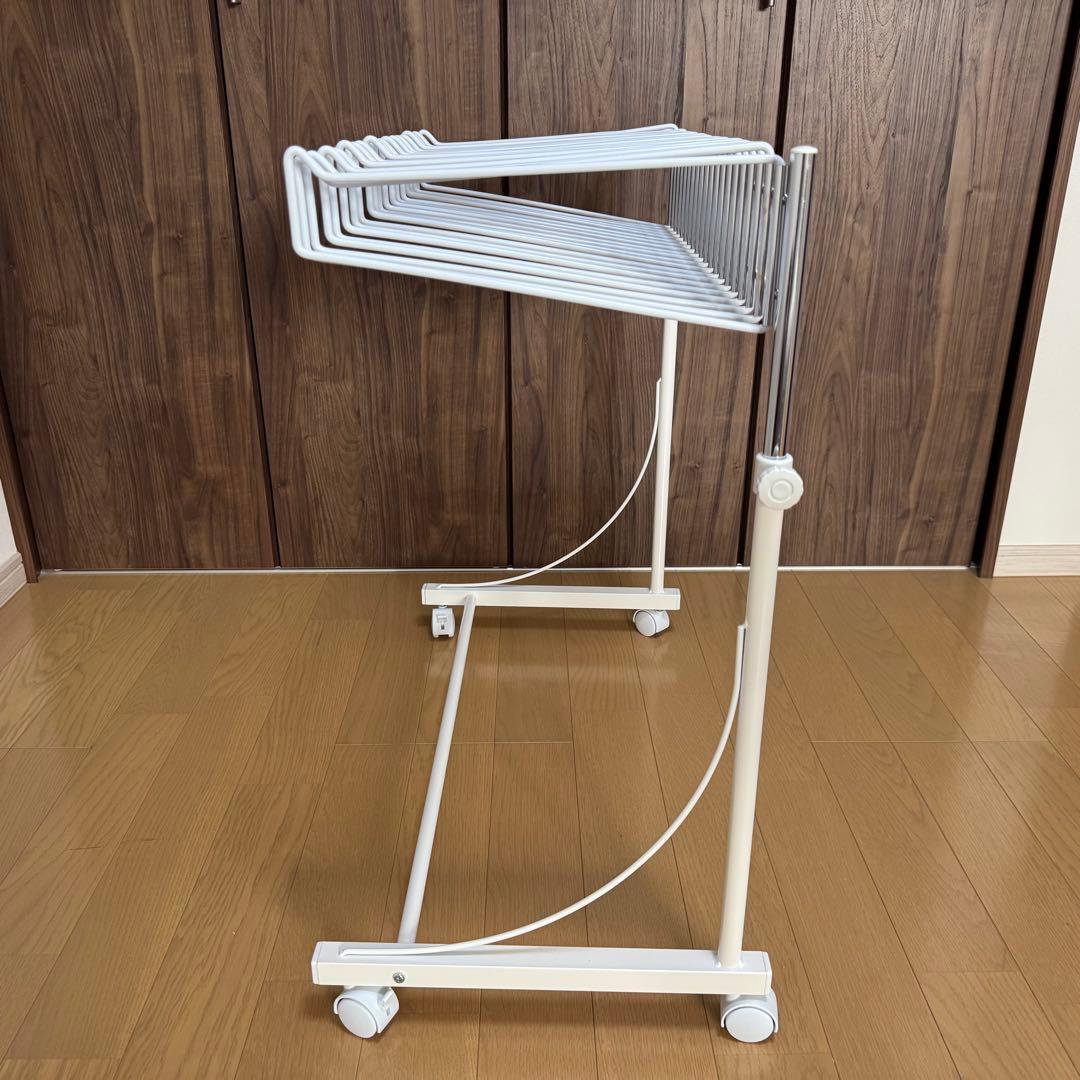 【美品】足立製作所 滑らない スラックスハンガー 20本掛け ホワイトA 日本製