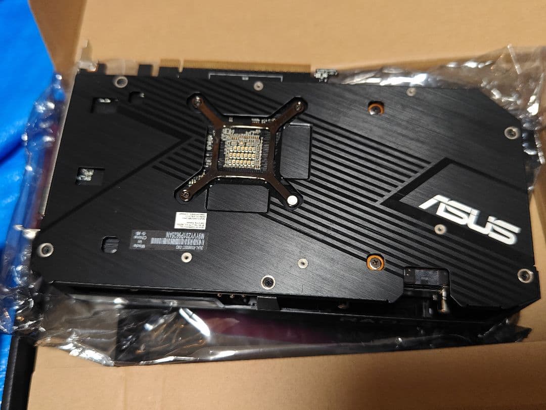 グラフィックボード・グラボ・ビデオカード ASUS Radeon RX 6600 XT 8GB OC