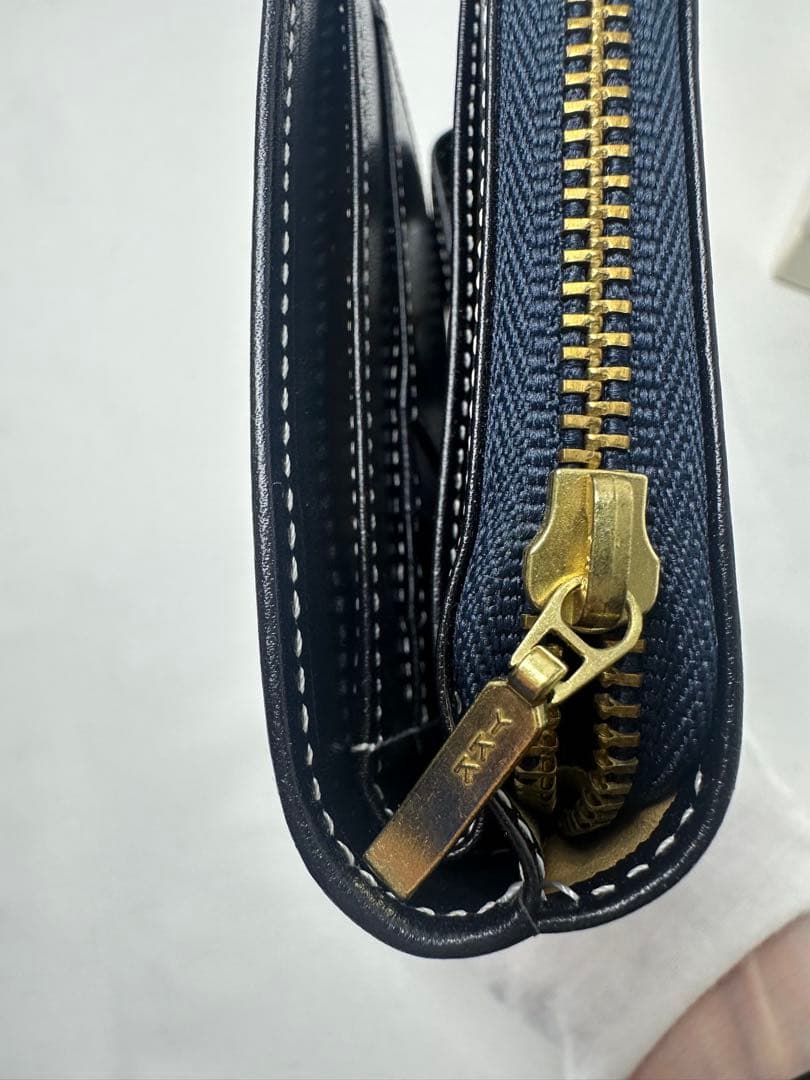 【未使用に近い/箱付】Kitamura キタムラ 二つ折り財布 レザー 黒