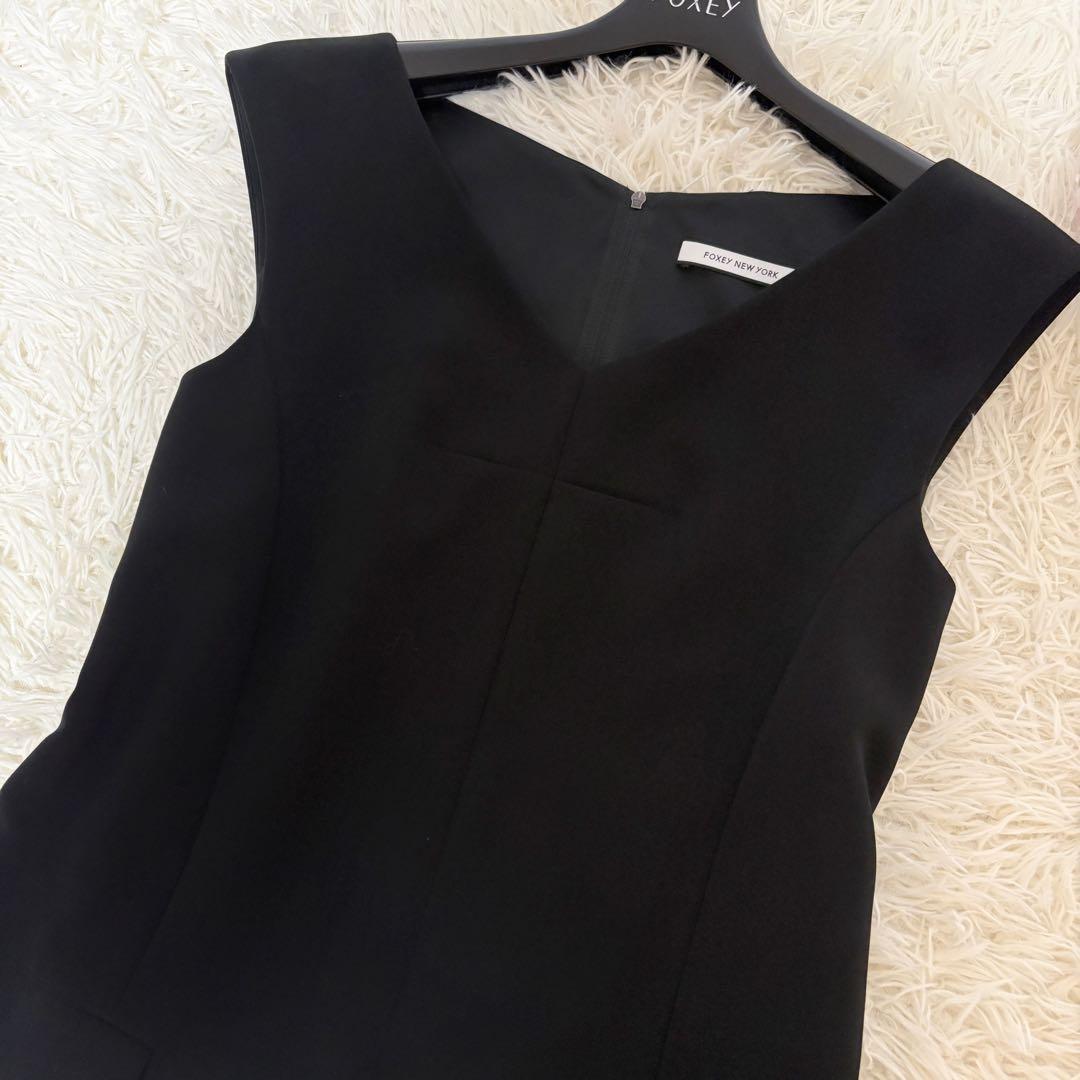 【未使用級】フォクシー　ワンピース　ストレッチ　タック　手洗い可　ブラック　38