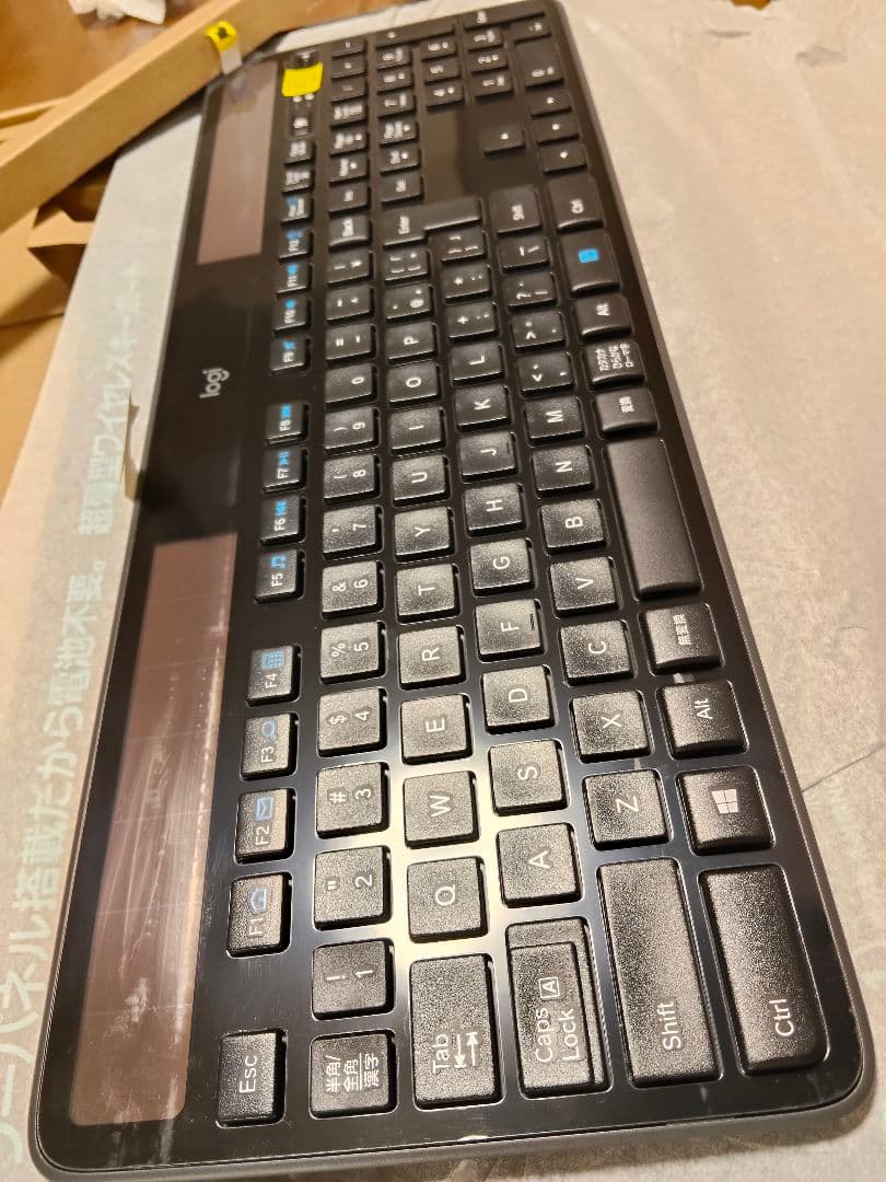 最終値下げ　logicool K750r ソーラーワイヤレスキーボード