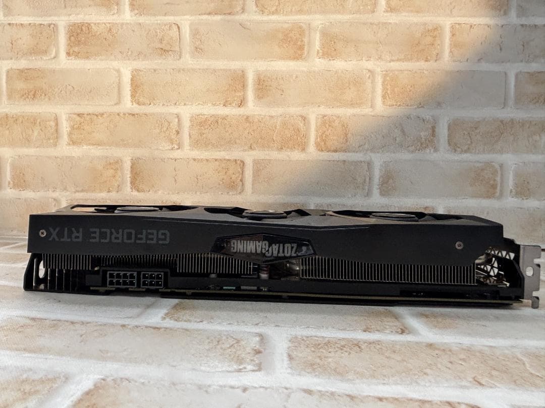グラフィックボード・グラボ・ビデオカード ZOTAC GAMING GeForce RTX 2060 SUPER AMP