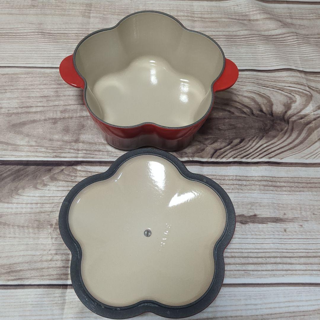 LE CREUSET（ル・クルーゼ ）　ココットフルール 20cm レッド