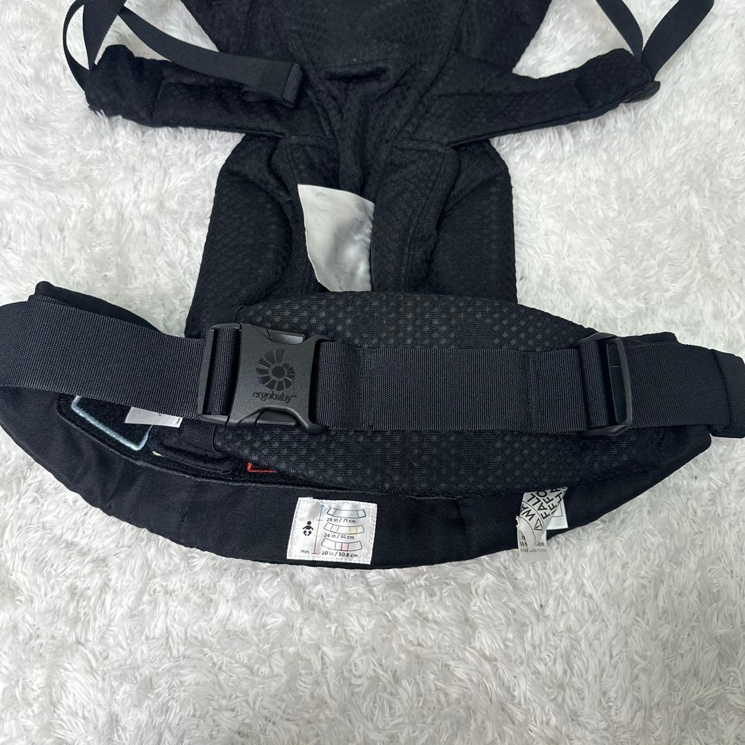 ✨極美品✨Ergobaby オムニブリーズ 抱っこ紐 黒 メッシュ 箱付き