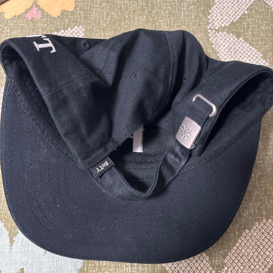 BOTT 刺繍ロゴ 黒キャップ