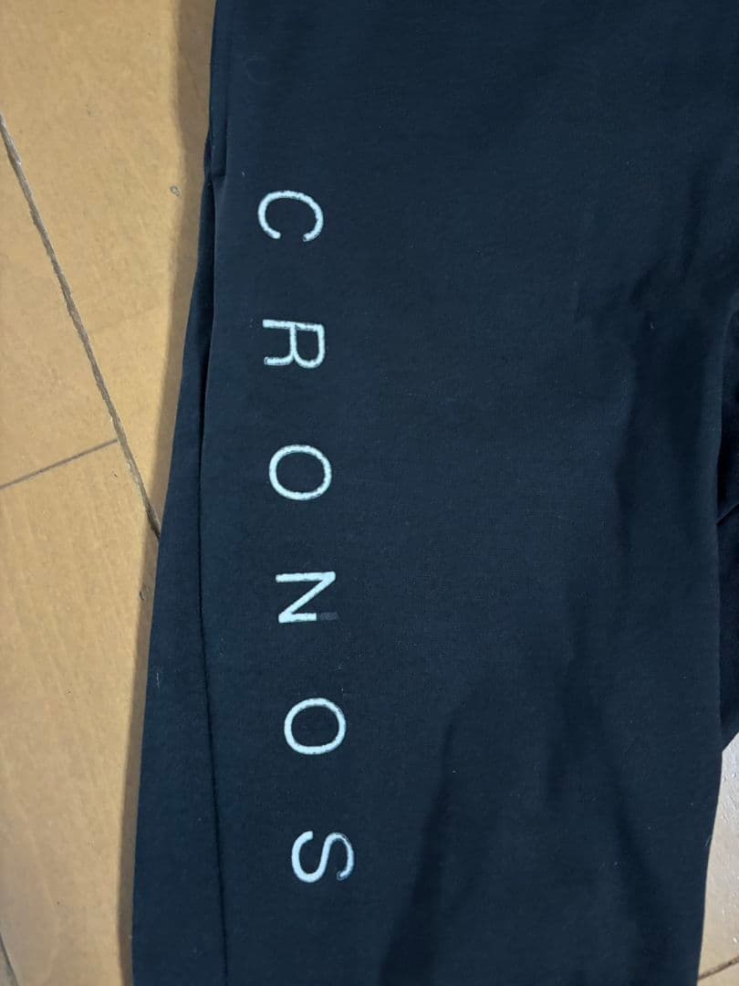 クロノスズボン