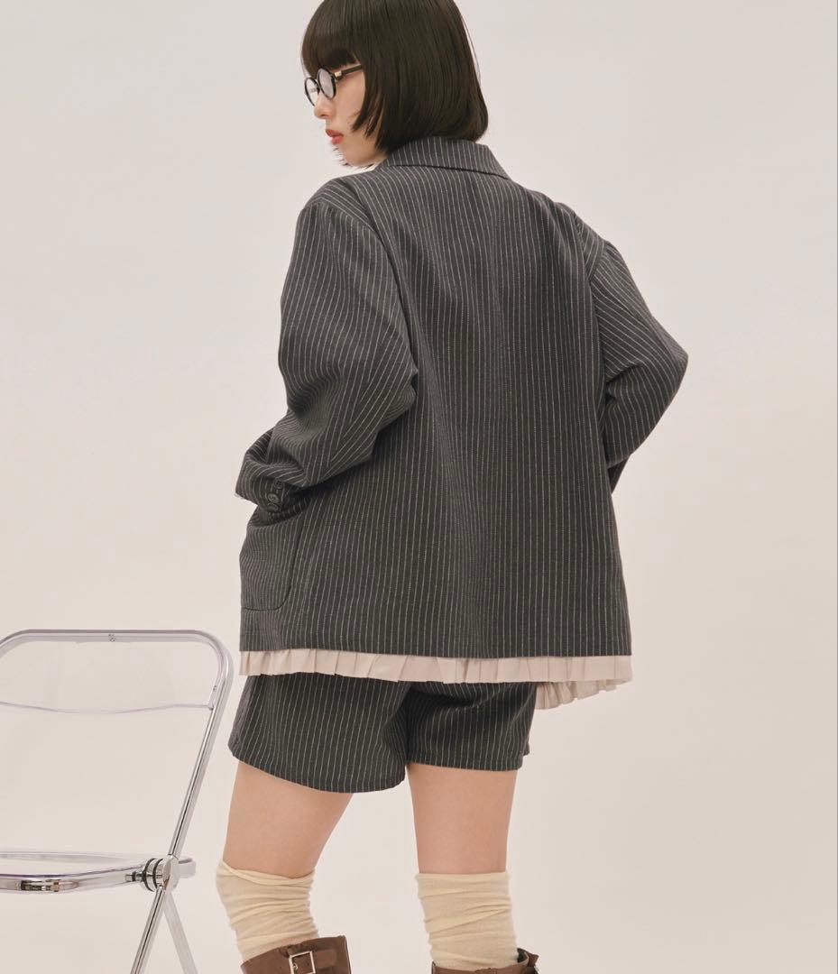 loin nuit フリルレイヤードデザインジャケット、パンツセット グレー