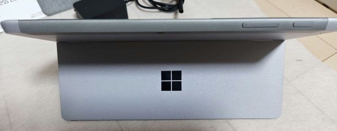 Windowsタブレット本体 Microsoft Surface Go LTE Advanced 128GB