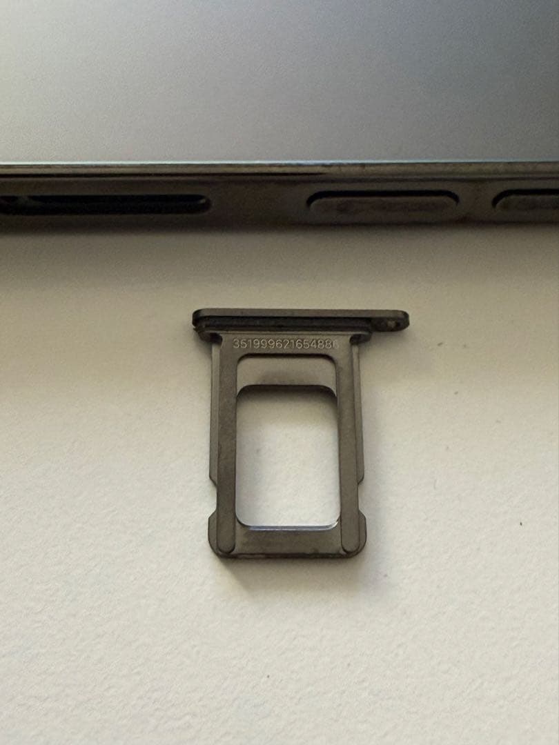 iPhone 13promax 256gb グラファイト ブラック rimowa