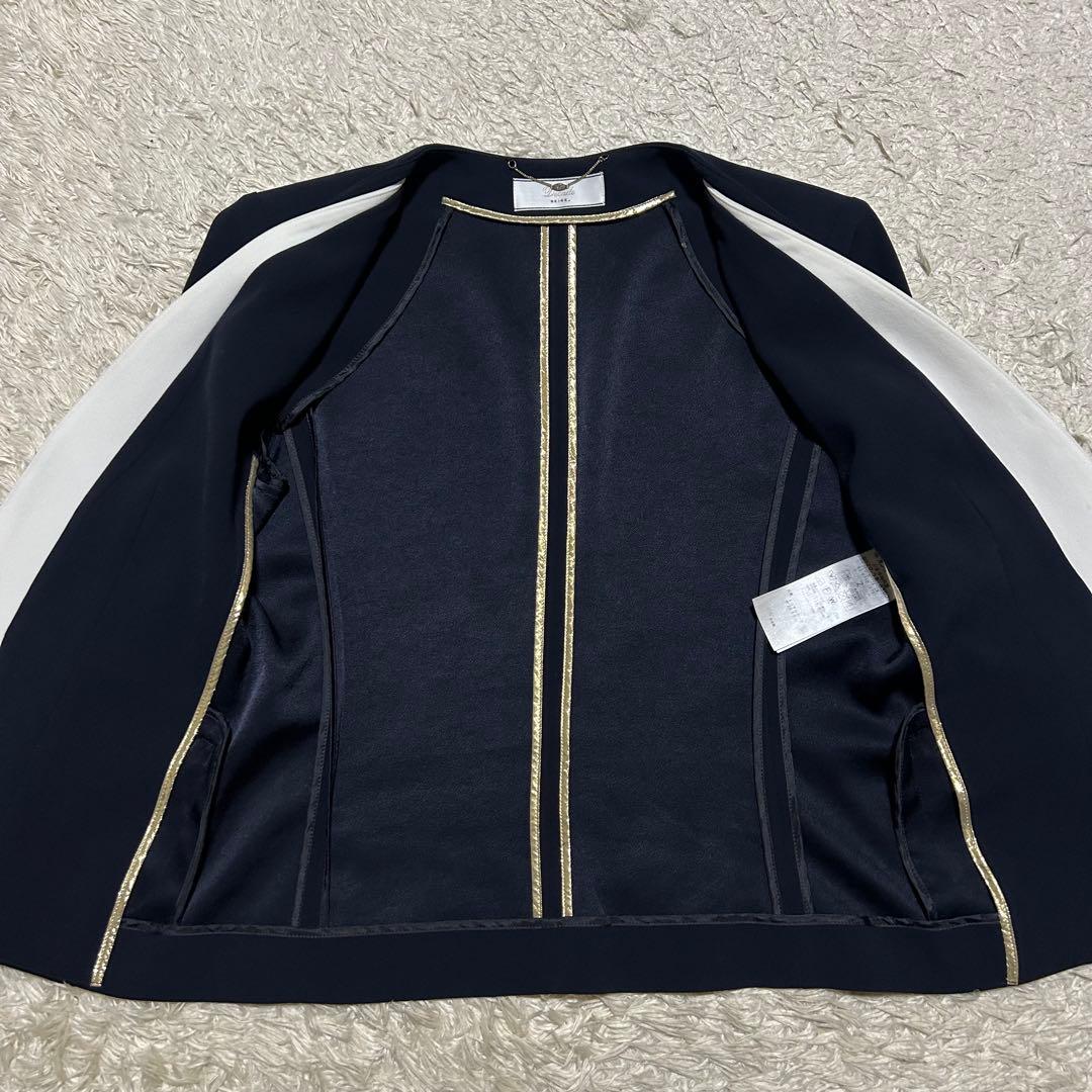 極美品 ベイジ CINDY ノーカラー ダブルカラージャケット 紺 M相当