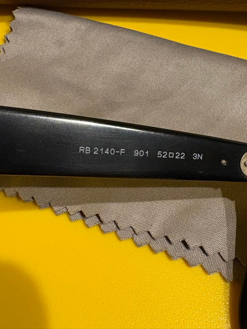 レンピー　Ray-Ban Wayfarer サングラス ケース付き