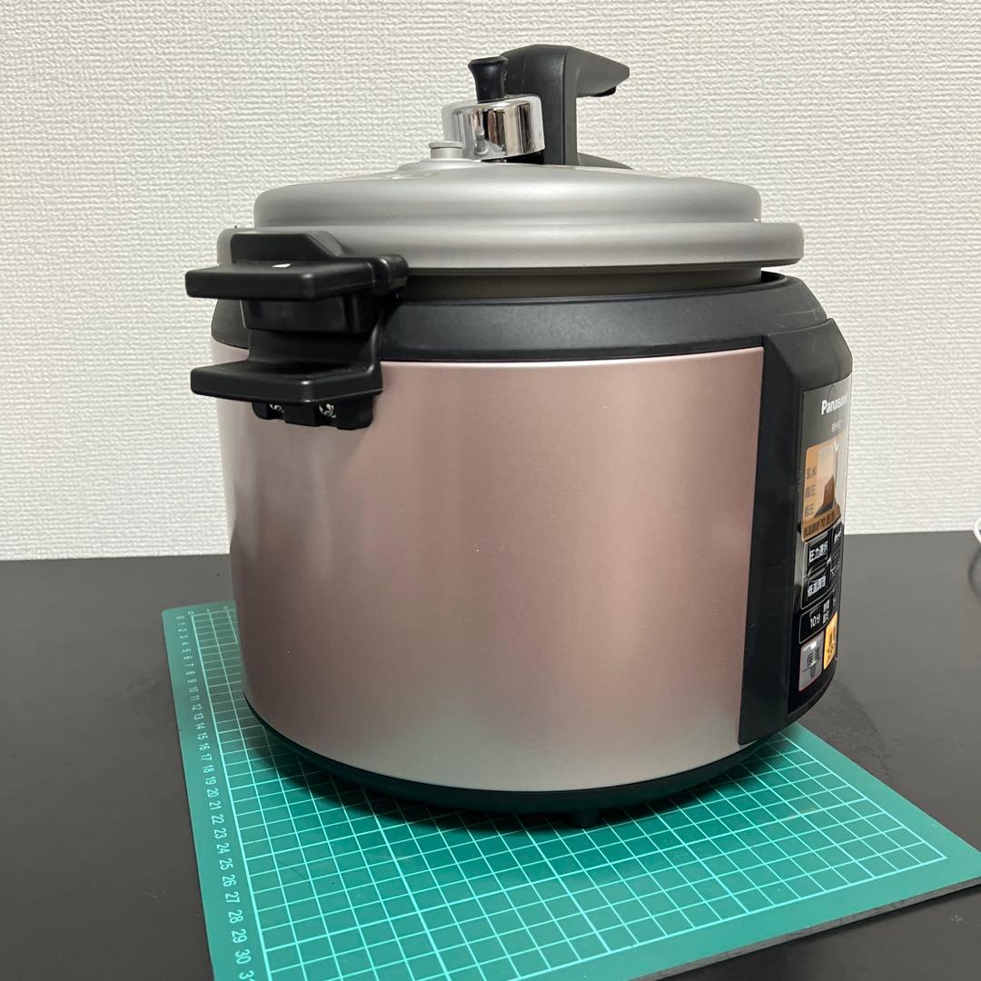 （Ａ）美品　Panasonic 電気圧力鍋 SR-P37-P ピンクカラー
